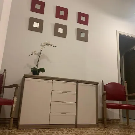A Casa Cosi * 塞尼加利亚马尔佐卡